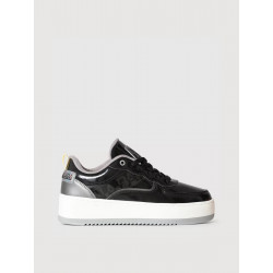 WOMAN SNEAKER